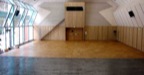 Salone in parquet industriale